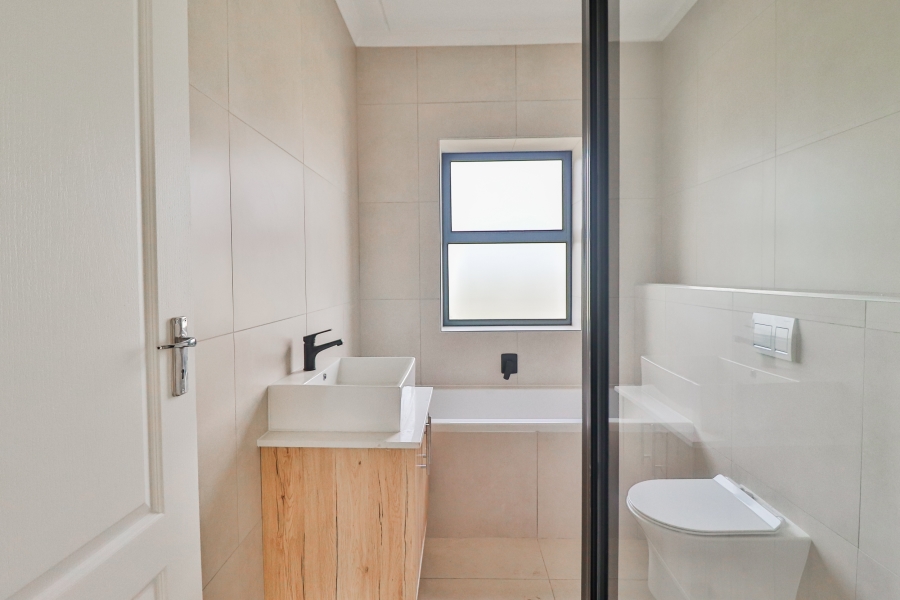3 Bedroom Property for Sale in Sandown Western Cape